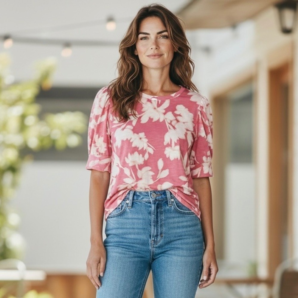 Liz Claiborne Women's M Medium Floral Print Top Pink and White Puff Short Sleeve